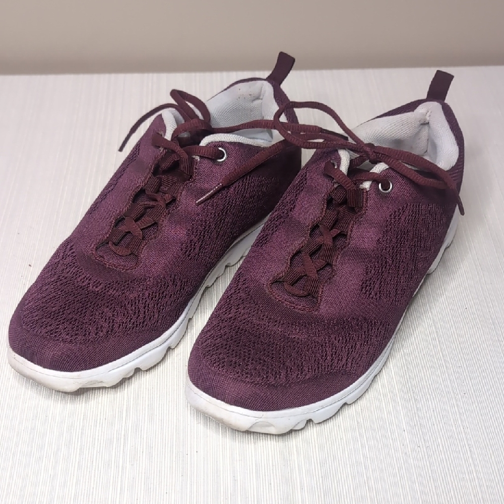 Sz 9W Propet Women's Maroon Sneakers